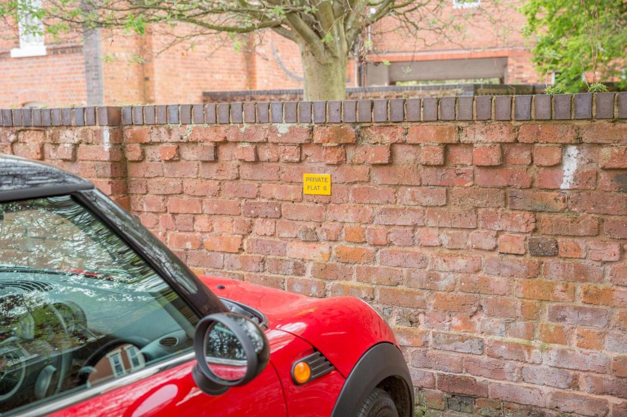 Chester Stays - Lovely Apartment In The Heart Of Chester With Free Parking מראה חיצוני תמונה